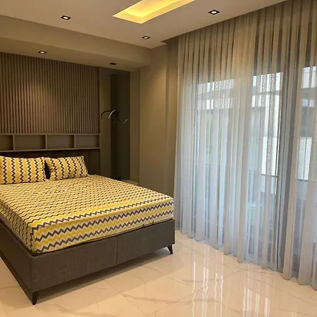 Villa Deluxe
