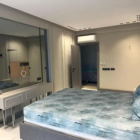 Villa Deluxe *