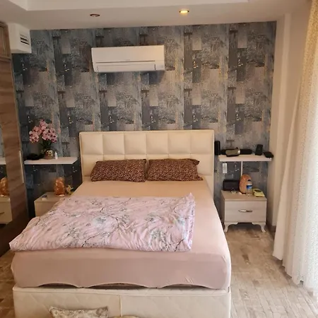 Deluxe * Kemer